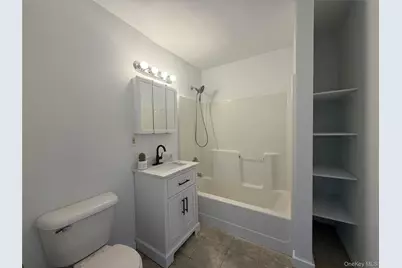 1000 9th Street #H61, Greenport, NY 11944 - Photo 7