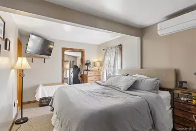 184 Smith Road, Ronkonkoma, NY 11779 - Photo 11