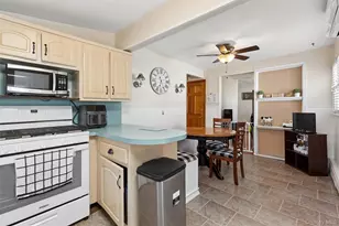 184 Smith Rd, Ronkonkoma, NY 11779 - Photo 7