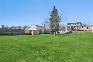 184 Smith Rd, Ronkonkoma, NY 11779 - Photo 19