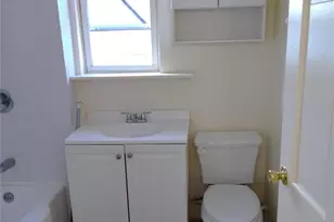 1718 Edison Ave, Bronx, NY 10461 - Photo 17