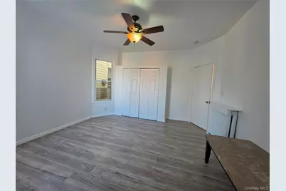 1718 Edison Avenue, Bronx, NY 10461 - Photo 13