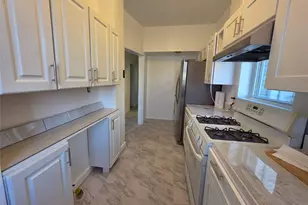 1718 Edison Ave, Bronx, NY 10461 - Photo 11