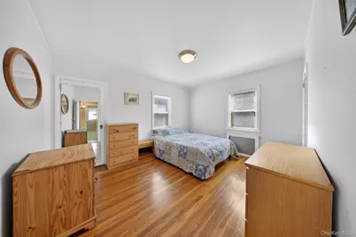 1217 Hillside Avenue, New Hyde Park, NY 11040 - Photo 9