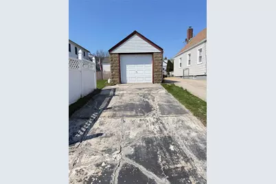 1217 Hillside Avenue, New Hyde Park, NY 11040 - Photo 3