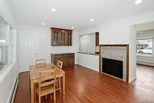 48 Link Ln, Hicksville, NY 11801 - Photo 9