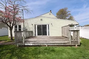 48 Link Ln, Hicksville, NY 11801 - Photo 27
