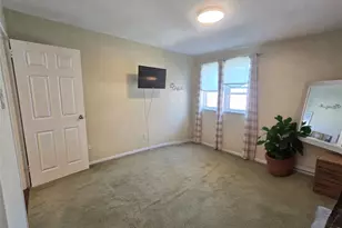 151-35 84th St, Howard Beach, NY 11414 - Photo 15