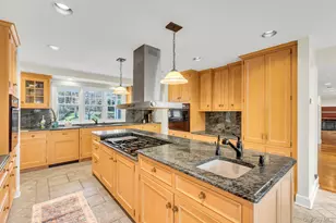 10 Redmond Ln, Oyster Bay, NY 11771 - Photo 13