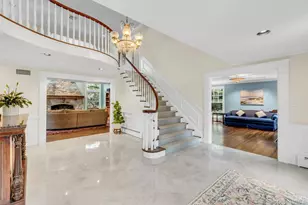 10 Redmond Ln, Oyster Bay, NY 11771 - Photo 5