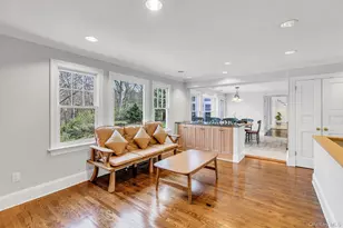 10 Redmond Ln, Oyster Bay, NY 11771 - Photo 17