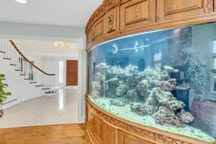 10 Redmond Ln, Oyster Bay, NY 11771 - Photo 9