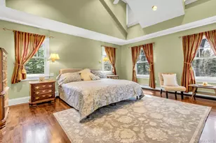 10 Redmond Ln, Oyster Bay, NY 11771 - Photo 35