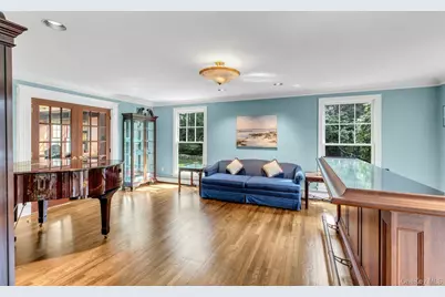 10 Redmond Lane, Oyster Bay, NY 11771 - Photo 23