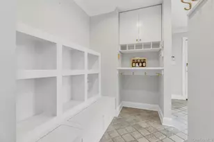 10 Redmond Ln, Oyster Bay, NY 11771 - Photo 27