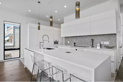 46 Nantwick Street, Long Beach, NY 11561 - Photo 13