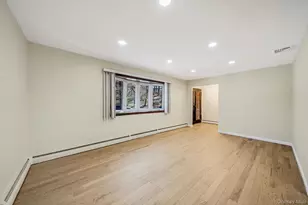 45 Roslyn Rd, Roslyn Heights, NY 11577 - Photo 7