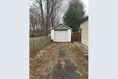 71 Davis, Poughkeepsie, NY 12603 - Photo 17