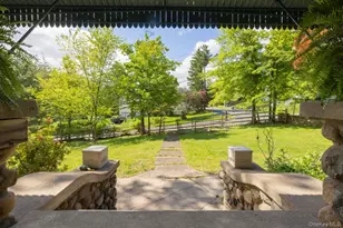 64 Mountain View Ave, Pearl River, NY 10965 - Photo 5