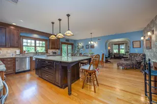 64 Mountain View Ave, Pearl River, NY 10965 - Photo 11