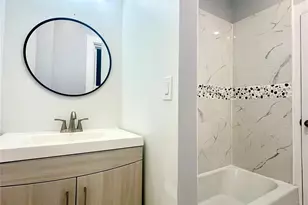 17 Academy Ave, Middletown, NY 10940 - Photo 9