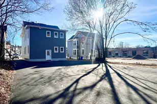 17 Academy Ave, Middletown, NY 10940 - Photo 11