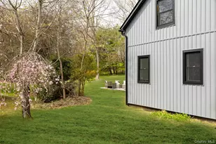 96 Montfort Rd, Wappingers Falls, NY 12590 - Photo 27