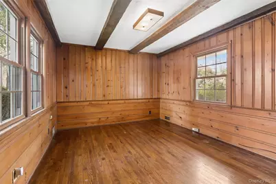 89 Country Club Drive, Port Washington, NY 11050 - Photo 15