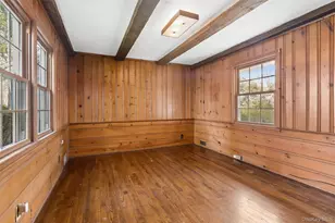 89 Country Club Dr, Port Washington, NY 11050 - Photo 15