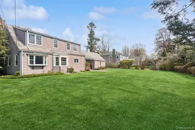 89 Country Club Drive, Port Washington, NY 11050 - Photo 27