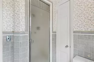 89 Country Club Dr, Port Washington, NY 11050 - Photo 23