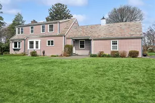 89 Country Club Dr, Port Washington, NY 11050 - Photo 25