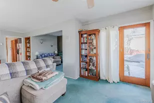 32 Jefferson Ave, Brentwood, NY 11717 - Photo 5