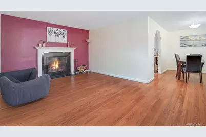 22 Pine Hill Drive, Wappingers Falls, NY 12590 - Photo 5