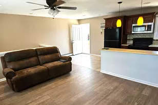 56 Applegate Dr, Central Islip, NY 11722 - Photo 21