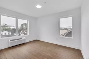 74 Broadway, Freeport, NY 11520 - Photo 13