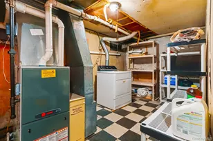 64-09 Bell Blvd, Oakland Gardens, NY 11364 - Photo 21