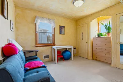 6409 Bell Boulevard, Oakland Gardens, NY 11364 - Photo 15