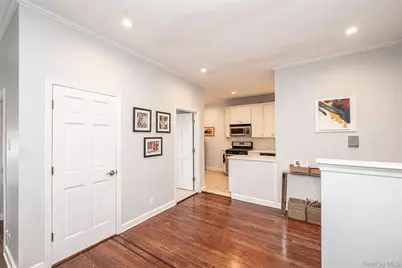 37 Brompton Road #1F, Great Neck, NY 11021 - Photo 13