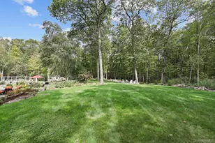 33 Peters Ln, Pound Ridge, NY 10576 - Photo 31