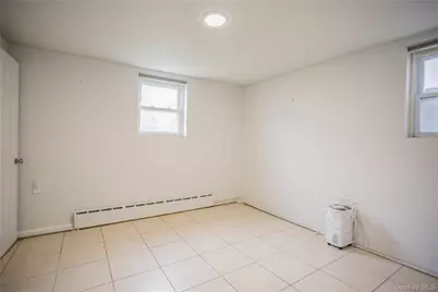 237 E Broadway #Lower, Long Beach, NY 11561 - Photo 11