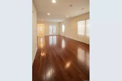 9555 115th Street, Richmond Hill, NY 11419 - Photo 5