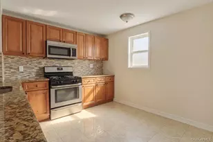 95-55 115th St, Richmond Hill, NY 11419 - Photo 3