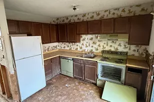 137 Fieldstone Ct, Middle Island, NY 11953 - Photo 7