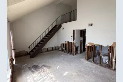 137 Fieldstone Court, Middle Island, NY 11953 - Photo 3