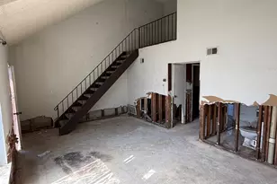 137 Fieldstone Ct, Middle Island, NY 11953 - Photo 3