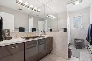 648 Nassau Ave, Freeport, NY 11520 - Photo 25