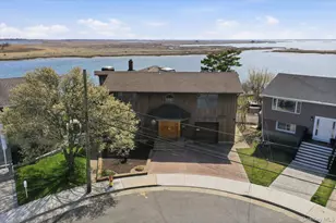 648 Nassau Ave, Freeport, NY 11520 - Photo 37