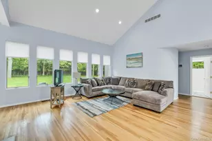 35 Bay Ave W, Hampton Bays, NY 11946 - Photo 7