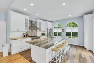 35 Bay Ave W, Hampton Bays, NY 11946 - Photo 11